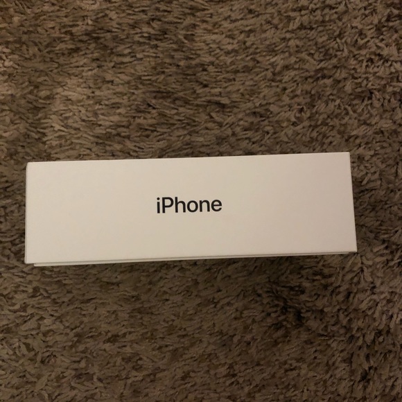 Apple iPhone 7 Box ONLY - Picture 2 of 4